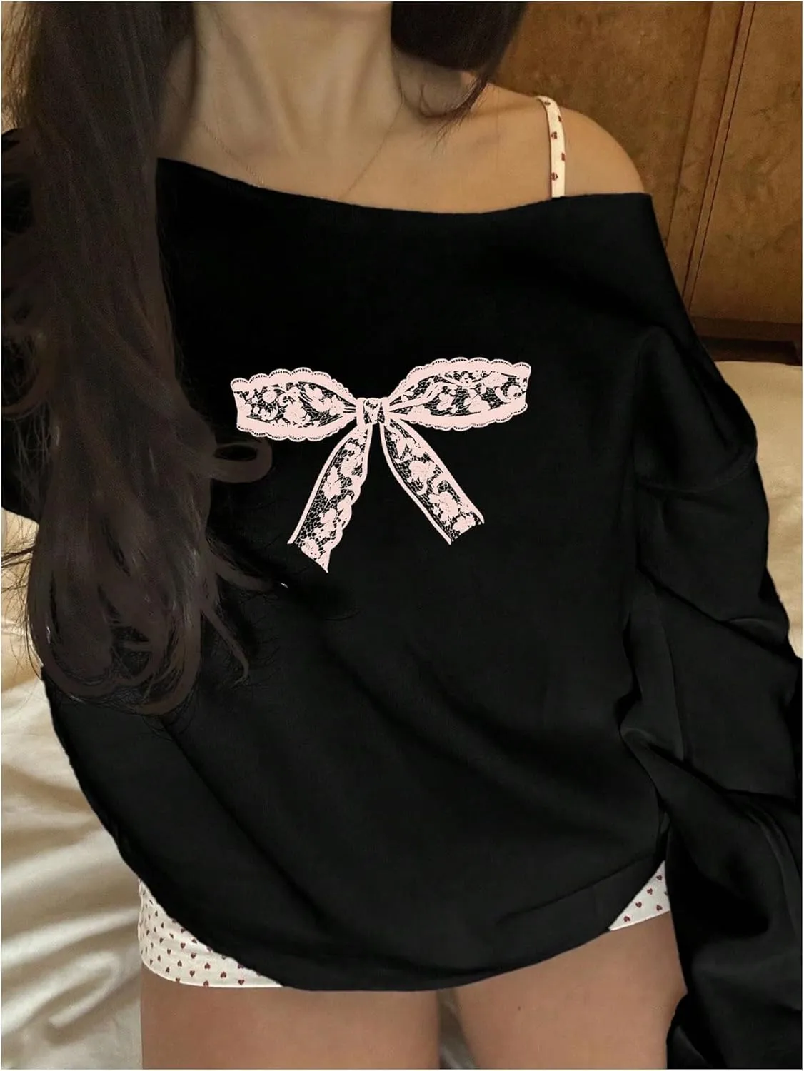 Women's Off The Shoulder Sweatshirt Tops Graphic Long Sleeve Loose Pullover Fall Tops Trendy