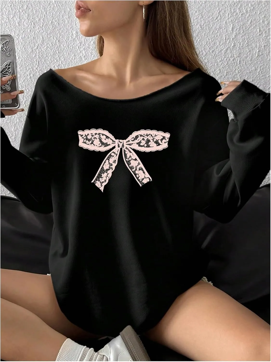 Women's Off The Shoulder Sweatshirt Tops Graphic Long Sleeve Loose Pullover Fall Tops Trendy